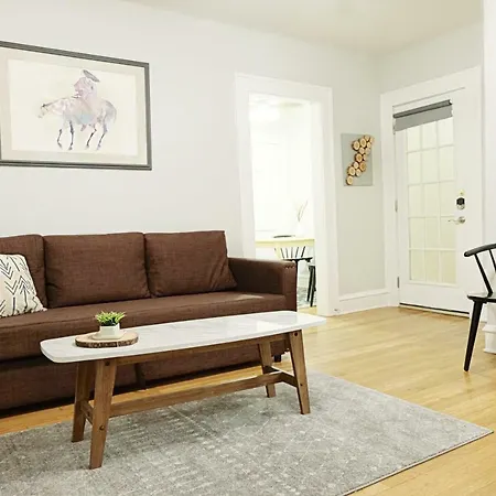1920S City Retreat Studio Flat
